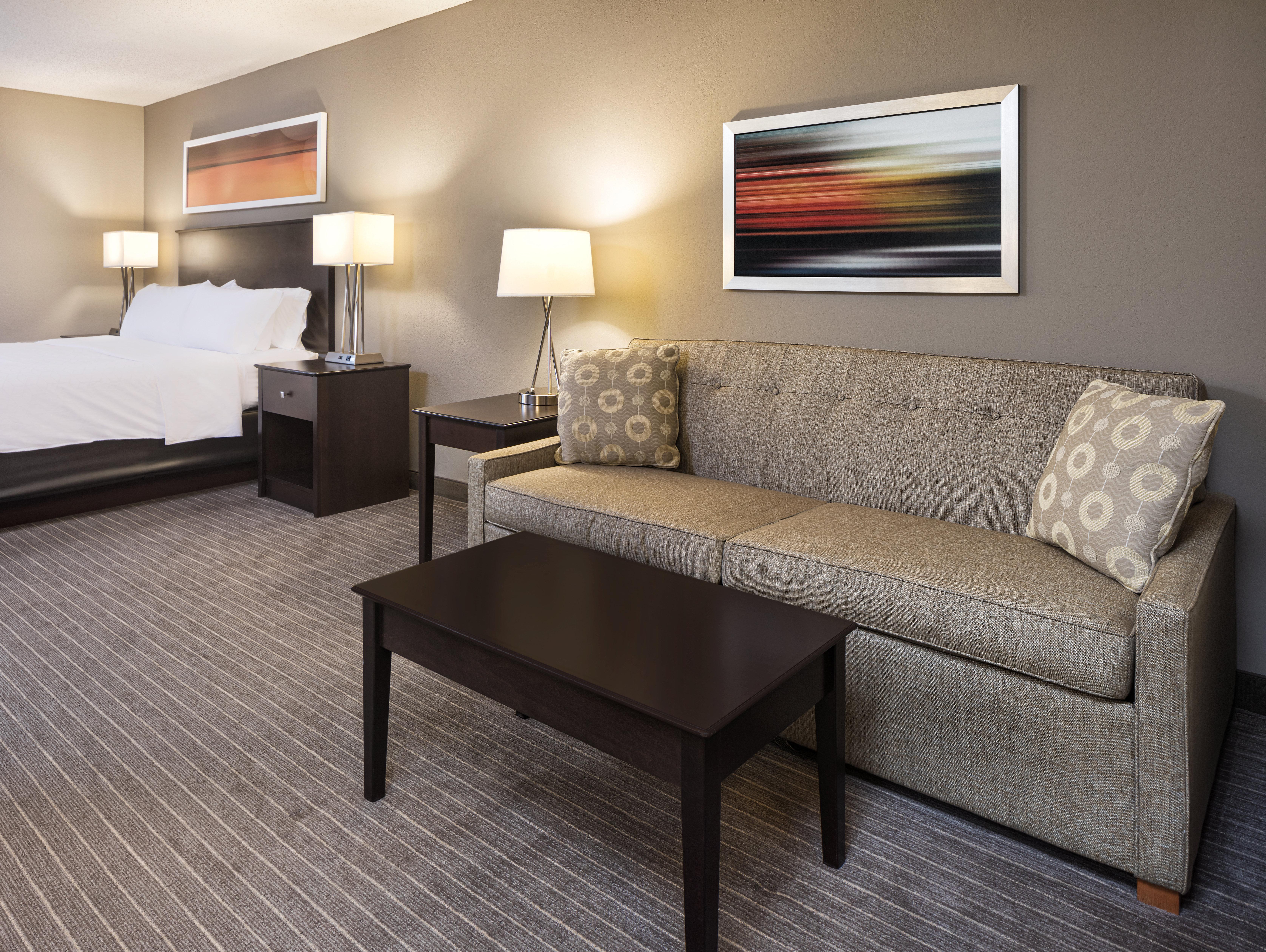 Holiday Inn Express Hotel & Suites Minneapolis - Minnetonka By Ihg Exterior photo